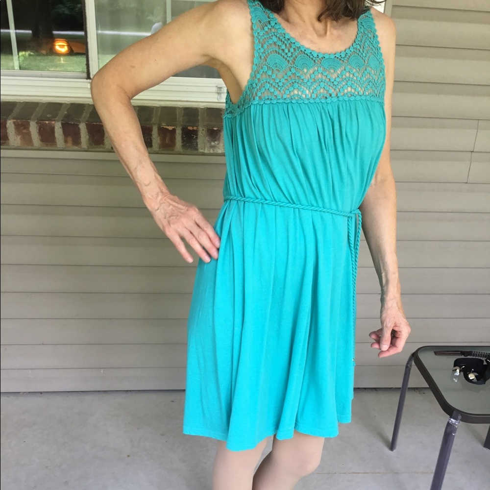 H&M Summer Dress with belt - Picture 3 of 6